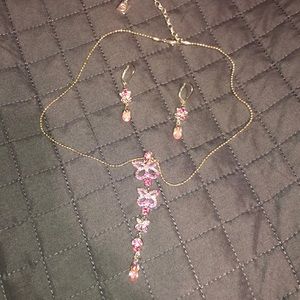 Pink necklace and earring set